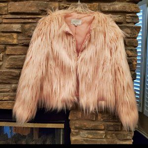 NWOT JR SZ M BLUSH FAUX FUR JACKET